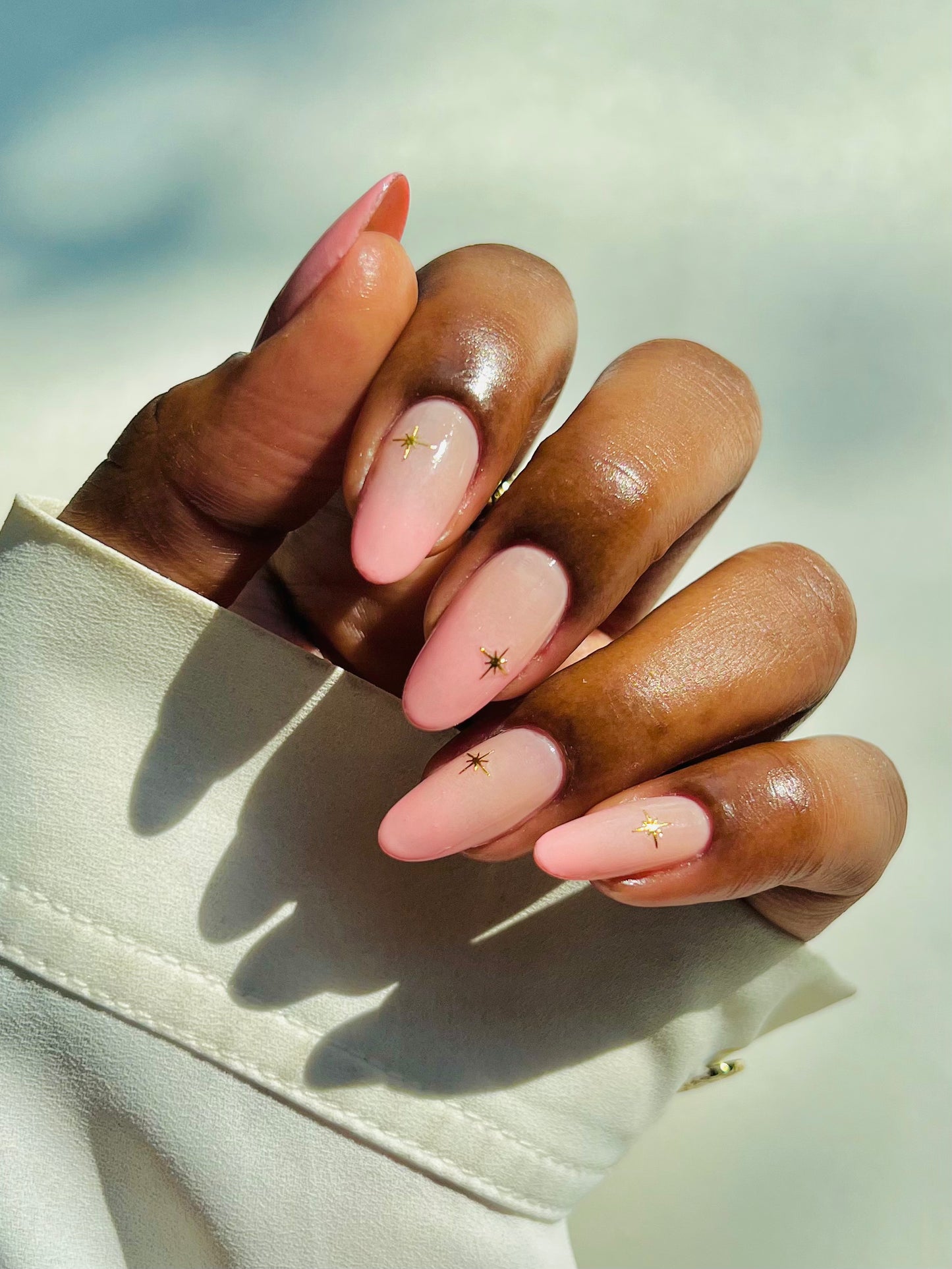 Pink gradiant nails with sparkles