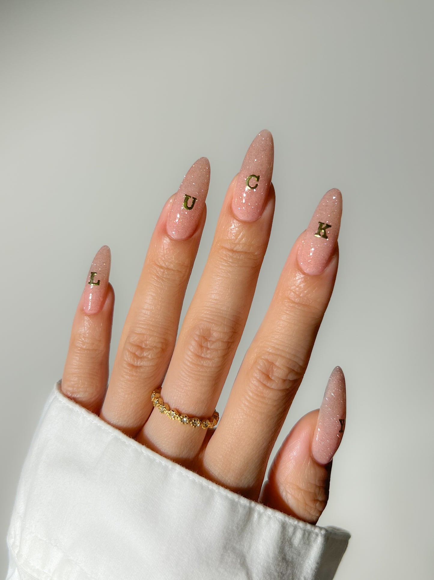 LUCKY Nails