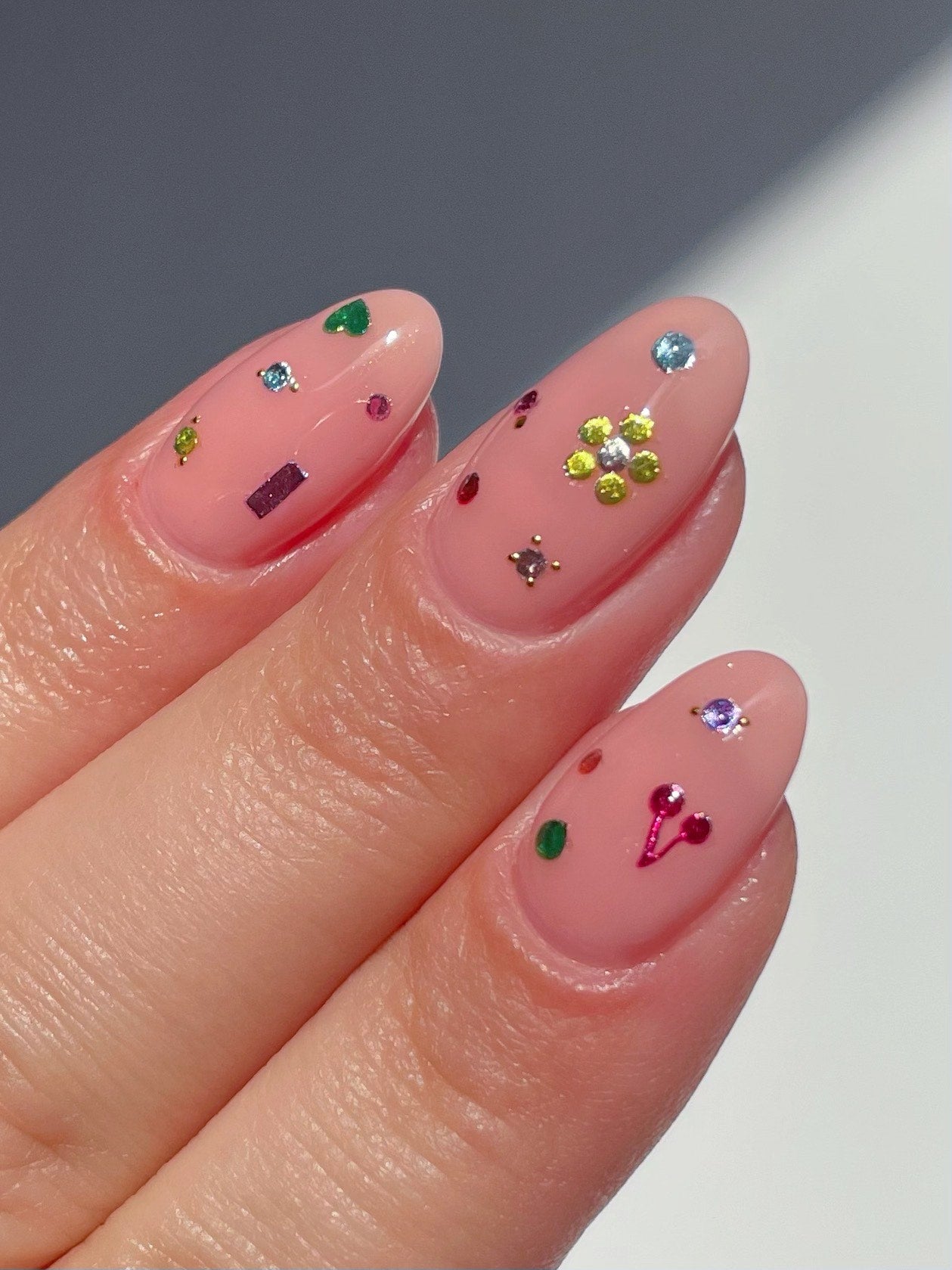 Jewels Nail Art Stickers on nude nails