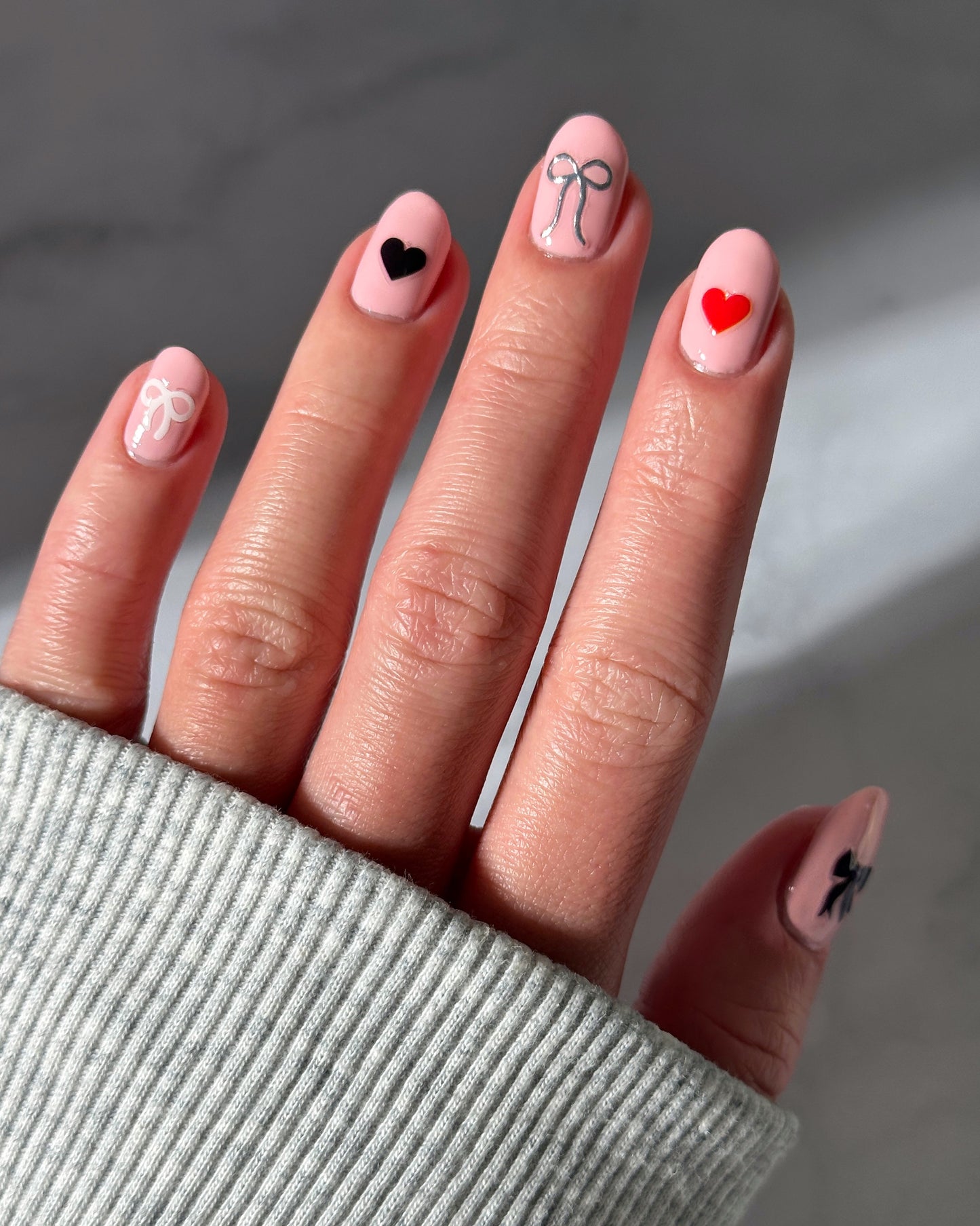 Coquette Nails by @nailswithreals_