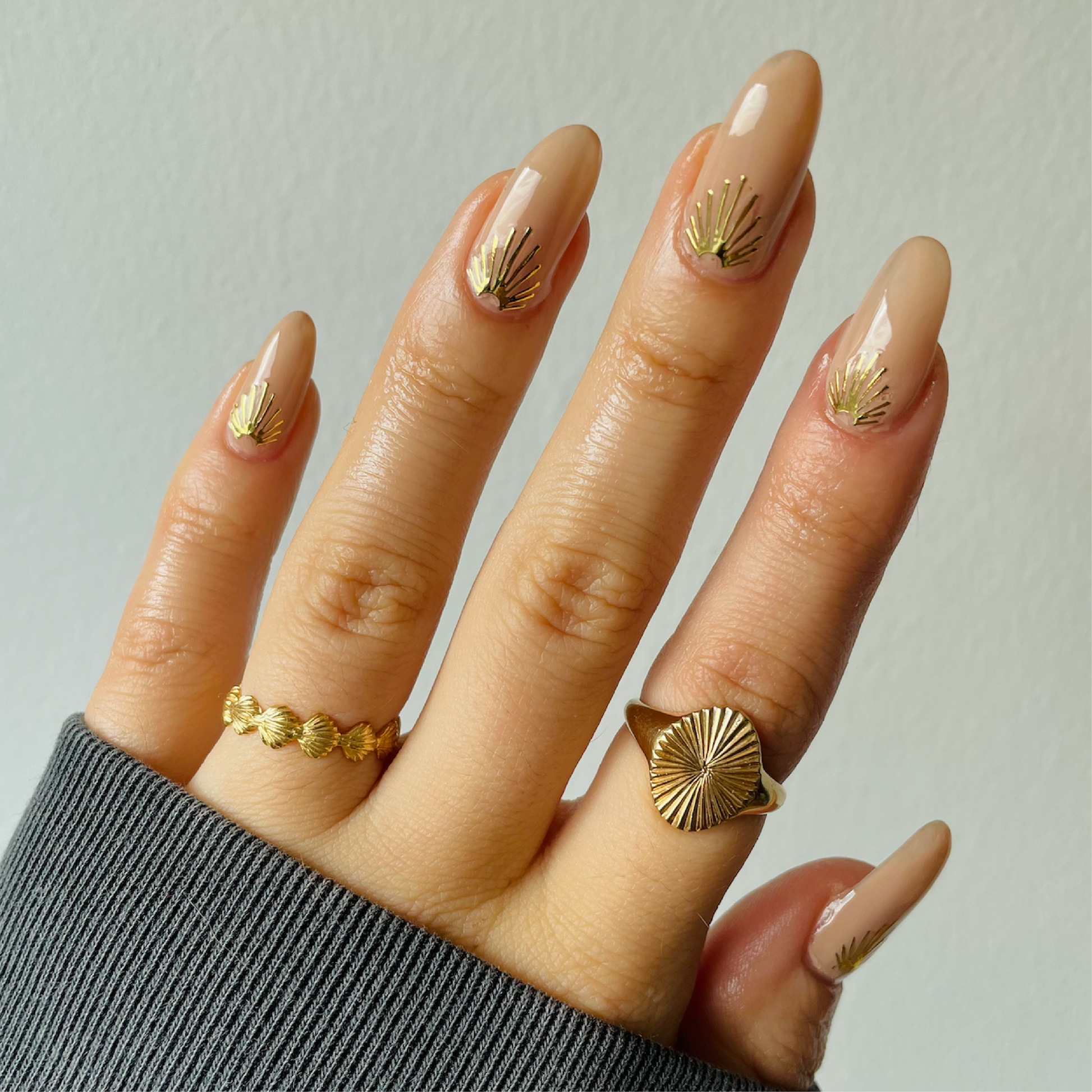 Art Deco nails on nude nails